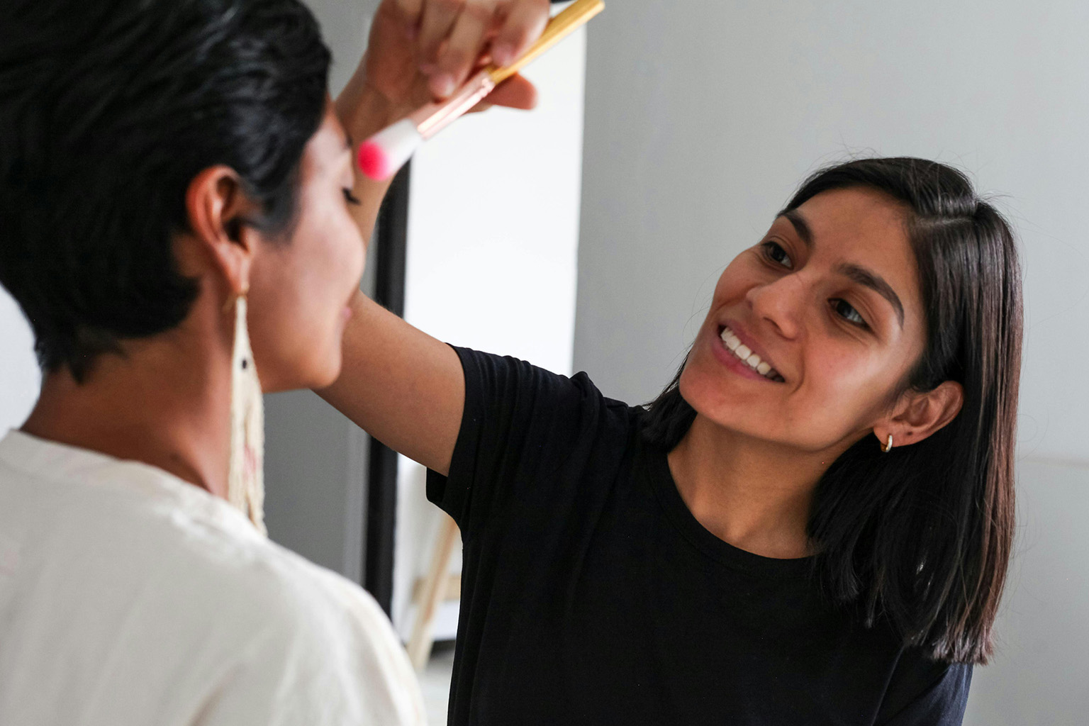 Haare & Make-up –Tratschzeit ist Vertrauenszeit